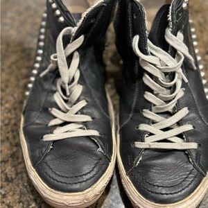 Golden goose slide size 40 stud slides